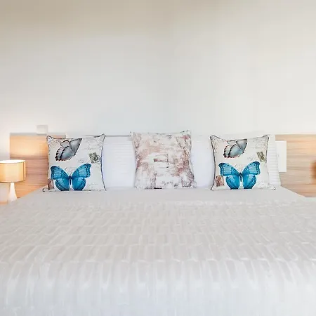 Apartment Rodamar I By An Island Apart Funchal (Madeira)