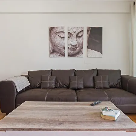 Rodamar I By An Island 아파트