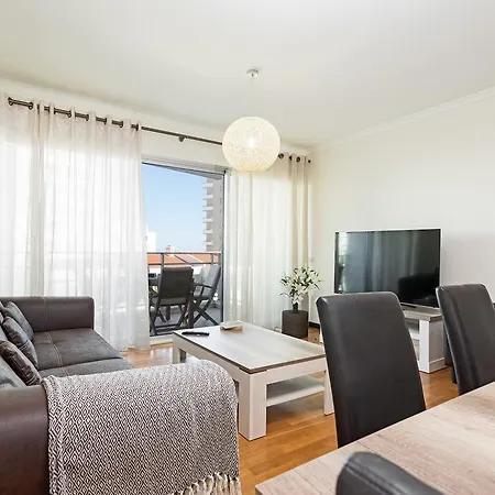 Rodamar I By An Island